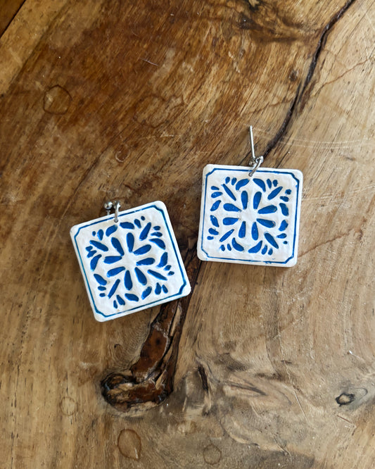 Azulejo médio