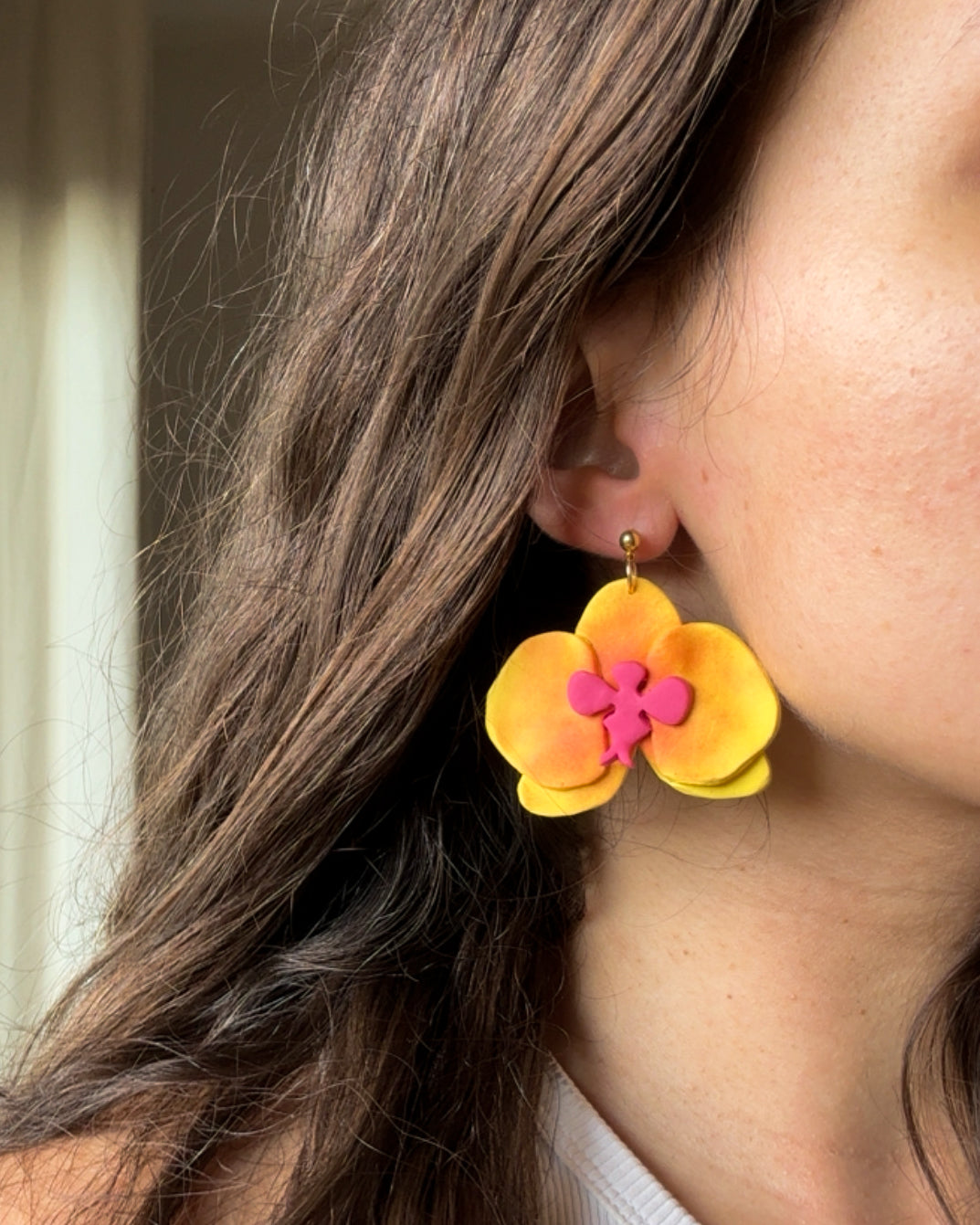 orquídea amarela